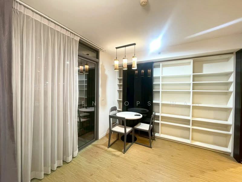 Siamese Surawong, Bangkok, Sap Road, Si Phraya, Bang Rak, Bangkok, 1 Bedroom, 45 sqm, Condo For Rent, by Rachen Nopsuwan, 500176300 - DDproperty.com