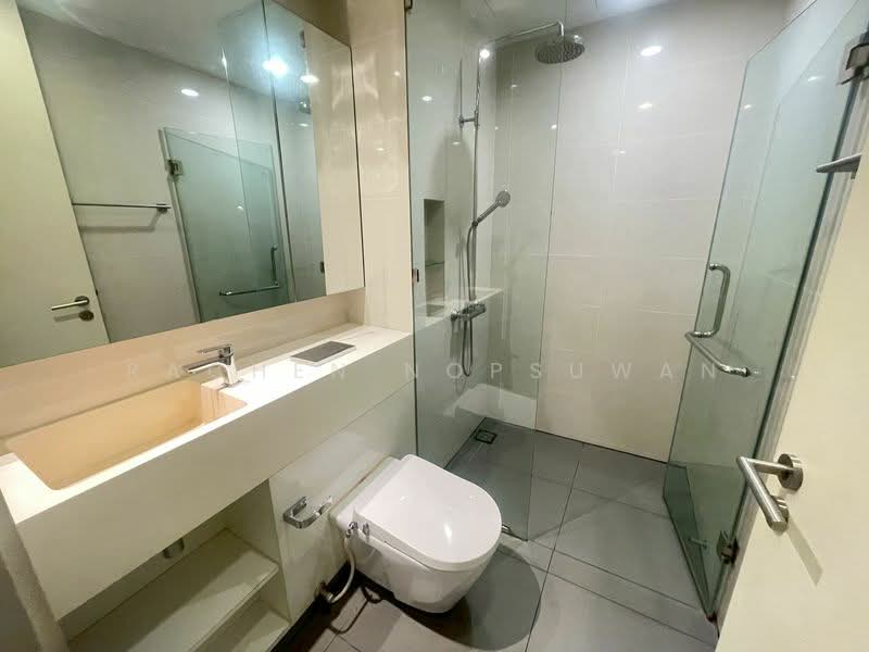 Siamese Surawong, Bangkok, Sap Road, Si Phraya, Bang Rak, Bangkok, 1 Bedroom, 45 sqm, Condo For Rent, by Rachen Nopsuwan, 500176300 - DDproperty.com