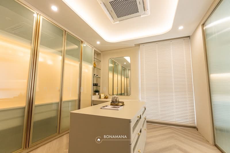 เกษตร-นวมินทร์, Bangkok, ประเสริฐมนูกิจ, Nawamin, Bueng Kum, Bangkok, 3 Bedrooms, 370 sqm, Villa For Sale, by Korakot Atapan, 500176333 - DDproperty.com