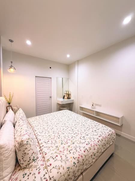 Cozy Ville, Chon Buri (Pattaya), Bang Lamung, Bang Lamung (Pattaya), Chon Buri (Pattaya), 2 Bedrooms, 100 sqm, Semi-Detached House (Twin House) For Sale, by HOME Real Estate Service, 500176345 - DDproperty.com