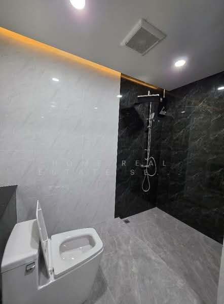 House & Land Soi Sukhumvit - Pattaya 15 - 17, Chon Buri (Pattaya), Bang Lamung, Bang Lamung (Pattaya), Chon Buri (Pattaya), 3 Bedrooms, 500 sqm, Single Detached House For Sale, by HOME Real Estate Service, 500176347 - DDproperty.com