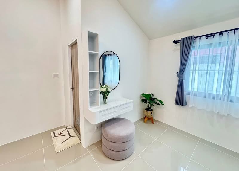 Paradise Hill 2, Chon Buri (Pattaya), Soi Bun Samphan 9, Nong Pru, Bang Lamung (Pattaya), Chon Buri (Pattaya), 3 Bedrooms, 170 sqm, Single Detached House For Sale, by HOME Real Estate Service, 500176349 - DDproperty.com