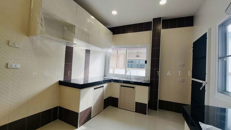 Piyawat 3 Bangsaen, Chon Buri (Pattaya), Ban Pik, Muang Chon Buri, Chon Buri (Pattaya), 3 Bedrooms, 238 sqm, Single Detached House For Sale, by HOME Real Estate Service, 500176376 - DDproperty.com