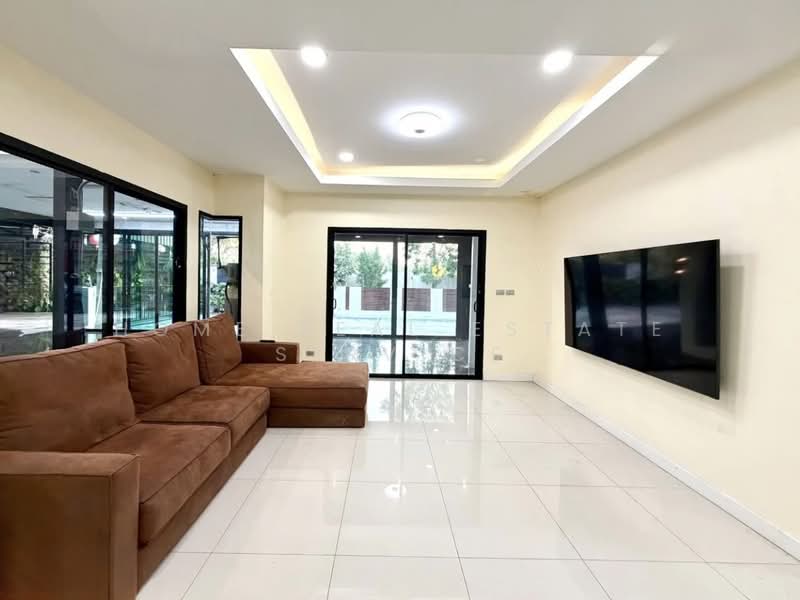 Maneerin Privacy Sriracha : หมู่บ้านมณีรินทร์ ไพรเวซี่ ศรีราชา, ชลบุรี, ถนนชากค้อ-หนองขาม, สุรศักดิ์, ศรีราชา, ชลบุรี, 148 ตร.ม., บ้านเดี่ยว ขาย, โดย HOME Real Estate Service, 500176379 - DDproperty.com