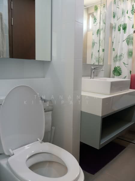 Rhythm Sathorn-Narathiwas, Bangkok, 651 Naradhiwas Rajanagarindra Road, Thung Maha Mek, Sathon, Bangkok, 2 Bedrooms, 47 sqm, Condo For Sale, by Thananan Kittipattarangkul, 500176399 - DDproperty.com