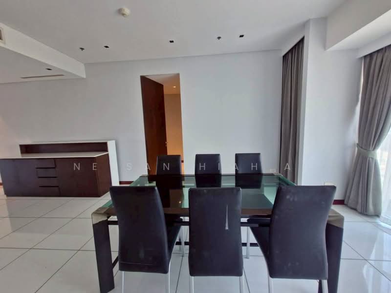 The Lakes, Bangkok, 123 Ratchadaphisek Road, Khlong Toei, Khlong Toei, Bangkok, 3 Bedrooms, 254 sqm, Condo For Rent, by Netsanthiah Ai, 500176421 - DDproperty.com