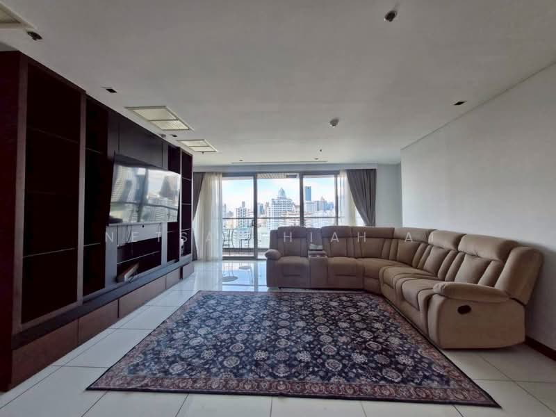 The Lakes, Bangkok, 123 Ratchadaphisek Road, Khlong Toei, Khlong Toei, Bangkok, 3 Bedrooms, 254 sqm, Condo For Rent, by Netsanthiah Ai, 500176421 - DDproperty.com