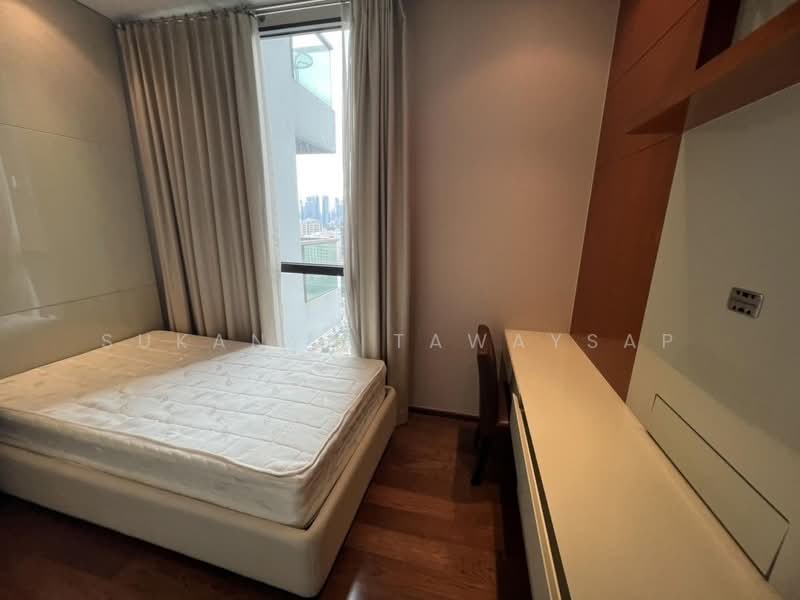 The Address Sukhumvit 28, Bangkok, 1 Soi Sukhumvit 28, Khong Tan, Khlong Toei, Bangkok, 2 Bedrooms, 68 sqm, Condo For Rent, by Sukanya Tawaysap, 500176433 - DDproperty.com
