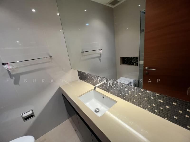 The Address Sukhumvit 28, Bangkok, 1 Soi Sukhumvit 28, Khong Tan, Khlong Toei, Bangkok, 2 Bedrooms, 68 sqm, Condo For Rent, by Sukanya Tawaysap, 500176433 - DDproperty.com