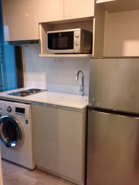 IDEO MOBI Sukhumvit 81, Bangkok, 2097 Sukhumvit Road, Bang Chak, Phra Khanong, Bangkok, 1 Bedroom, 21 sqm, Condo For Rent, by Sukanya Tawaysap, 500176467 - DDproperty.com