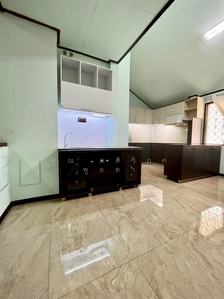 Rachtinnamai, Bangkok, Anusaowari, Bang Khen, Bangkok, 5 Bedrooms, 200 sqm, Single Detached House For Rent, by คุณ ศศิวิภา พูลทา, 500176494 - DDproperty.com