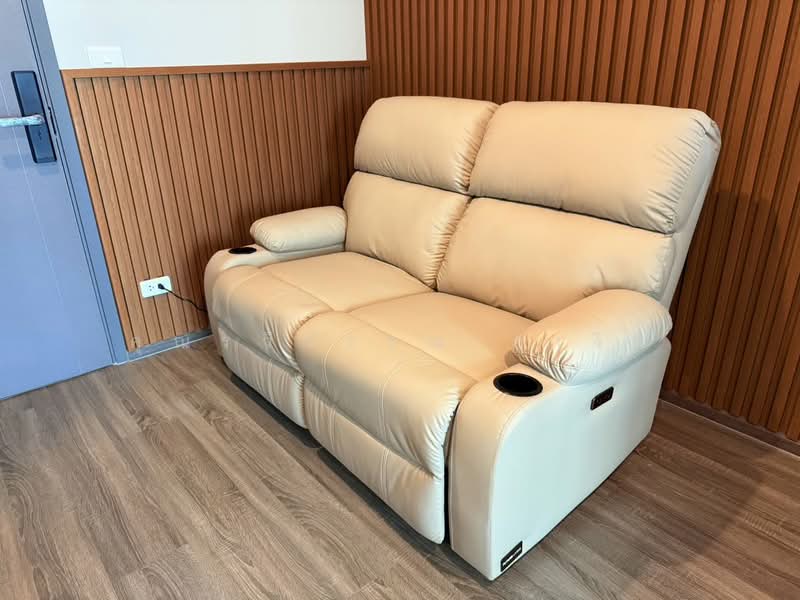 IDEO Ramkamhaeng Lamsali Station, Bangkok, Ramkhamhaeng Road, Hua Mak, Bang Kapi, Bangkok, 1 Bedroom, 42 sqm, Condo For Rent, by คุณรวีวรรณ อู่เงิน, 500176497 - DDproperty.com