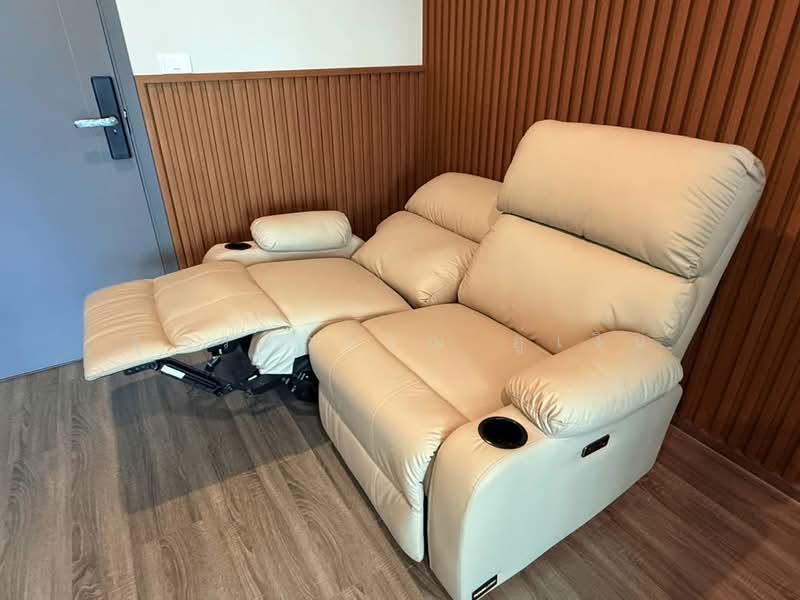 IDEO Ramkamhaeng Lamsali Station, Bangkok, Ramkhamhaeng Road, Hua Mak, Bang Kapi, Bangkok, 1 Bedroom, 42 sqm, Condo For Rent, by คุณรวีวรรณ อู่เงิน, 500176497 - DDproperty.com