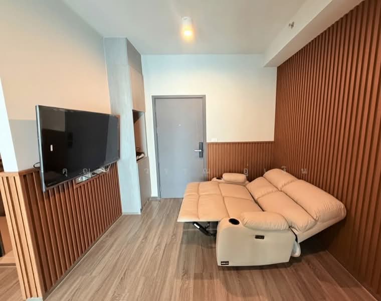 IDEO Ramkamhaeng Lamsali Station, Bangkok, Ramkhamhaeng Road, Hua Mak, Bang Kapi, Bangkok, 1 Bedroom, 42 sqm, Condo For Rent, by คุณรวีวรรณ อู่เงิน, 500176497 - DDproperty.com