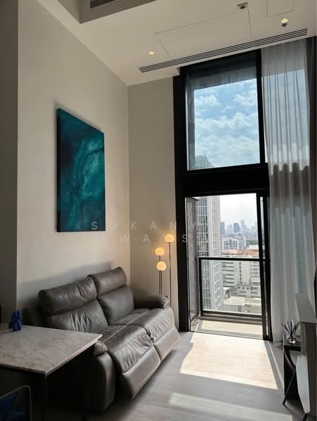 The Lofts Silom, Bangkok, Pramuan Road, Silom, Bang Rak, Bangkok, 1 Bedroom, 47 sqm, Condo For Rent, by Sukanya Tawaysap, 500176552 - DDproperty.com
