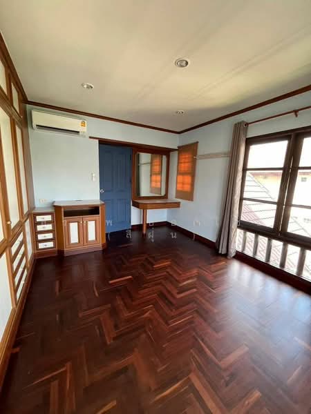 บ้านสวนริมคลอง, Bangkok, Bangmot, Chom Thong, Bangkok, 4 Bedrooms, 300 sqm, Single Detached House For Sale, by สรภพ ยอดไชย (สีฝุ่น), 500176564 - DDproperty.com
