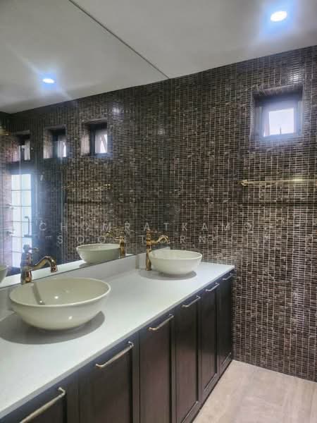 townhouse in Chong Nonsi Yan Nawa, กรุงเทพ, ช่องนนทรี, ยานนาวา, กรุงเทพ, 400 ตร.ม., ทาวน์เฮ้าส์ ให้เช่า, โดย Chomratkamol Soontorntarawong (Gor), 500176601 - DDproperty.com