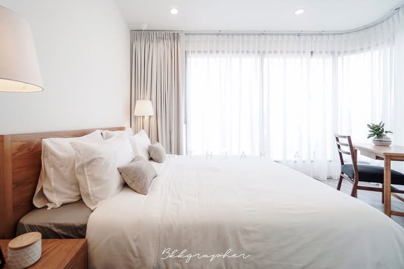 IDEO Mobi Asoke, Bangkok, New Petchaburi Road, Bang Kapi, Huai Khwang, Bangkok, 2 Bedrooms, 61 sqm, Condo For Rent, by Netsanthiah Ai, 500176629 - DDproperty.com