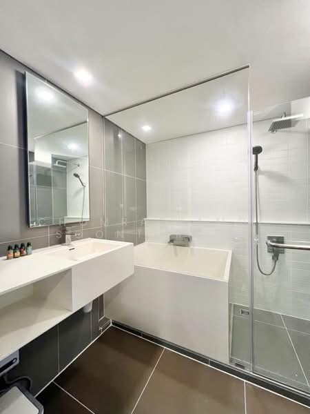 Siamese Sukhumvit 48, Bangkok, 1498 Soi Sukhumvit 48, Phra Kanong, Khlong Toei, Bangkok, 1 Bedroom, 45 sqm, Condo For Rent, by Chomratkamol Soontorntarawong (Gor), 500176639 - DDproperty.com