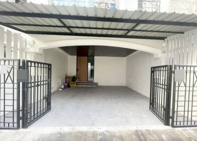 Baan Klang Muang Ladprao-Yothin Phatthana, Bangkok, Soi Baan Klang Muang Ladprao-Yothin Phatthana, Lat Phrao, Lat Phrao, Bangkok, 3 Bedrooms, 180 sqm, Townhouse For Rent, by Airada Parasarn, 500176647 - DDproperty.com