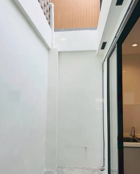 Baan Klang Muang Ladprao-Yothin Phatthana, Bangkok, Soi Baan Klang Muang Ladprao-Yothin Phatthana, Lat Phrao, Lat Phrao, Bangkok, 3 Bedrooms, 180 sqm, Townhouse For Rent, by Airada Parasarn, 500176647 - DDproperty.com