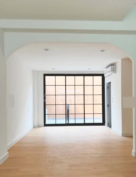 Baan Klang Muang Ladprao-Yothin Phatthana, Bangkok, Soi Baan Klang Muang Ladprao-Yothin Phatthana, Lat Phrao, Lat Phrao, Bangkok, 3 Bedrooms, 180 sqm, Townhouse For Rent, by Airada Parasarn, 500176647 - DDproperty.com