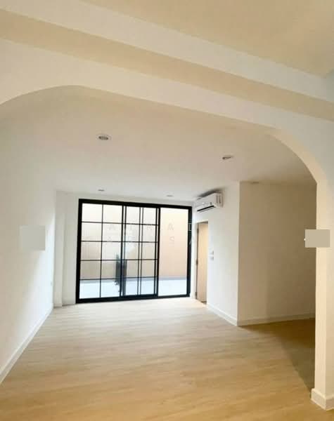 Baan Klang Muang Ladprao-Yothin Phatthana, Bangkok, Soi Baan Klang Muang Ladprao-Yothin Phatthana, Lat Phrao, Lat Phrao, Bangkok, 3 Bedrooms, 180 sqm, Townhouse For Rent, by Airada Parasarn, 500176647 - DDproperty.com