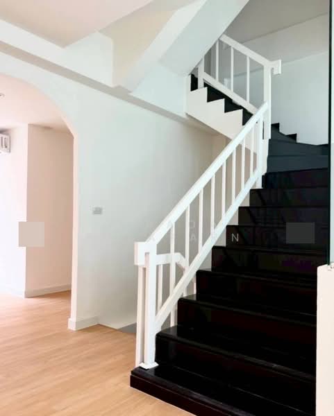 Baan Klang Muang Ladprao-Yothin Phatthana : บ้านกลางเมือง ลาดพร้าว-โยธินพัฒนา, กรุงเทพ, ซอยหมู่บ้านบ้านกลางเมืองลาดพร้าว-โยธินพัฒนา, ลาดพร้าว, ลาดพร้าว, กรุงเทพ, 180 ตร.ม., ทาวน์เฮ้าส์ ให้เช่า, โดย Airada Parasarn, 500176647 - DDproperty.com