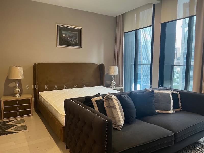 Noble Ploenchit, Bangkok, 1035 Ploenchit Road, Lumphini, Pathum Wan, Bangkok, 1 Bedroom, 45 sqm, Condo For Rent, by Sukanya Tawaysap, 500176657 - DDproperty.com