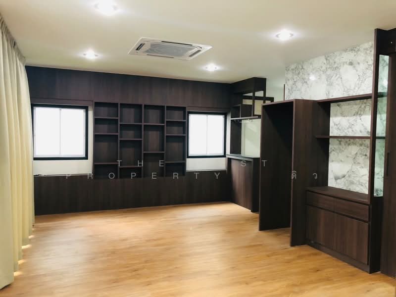 Arinsiri Country Hill, Chon Buri (Pattaya), Huai Kapi, Muang Chon Buri, Chon Buri (Pattaya), 3 Bedrooms, 120 sqm, Townhouse For Sale, by The Best Property   ดิว, 500176659 - DDproperty.com