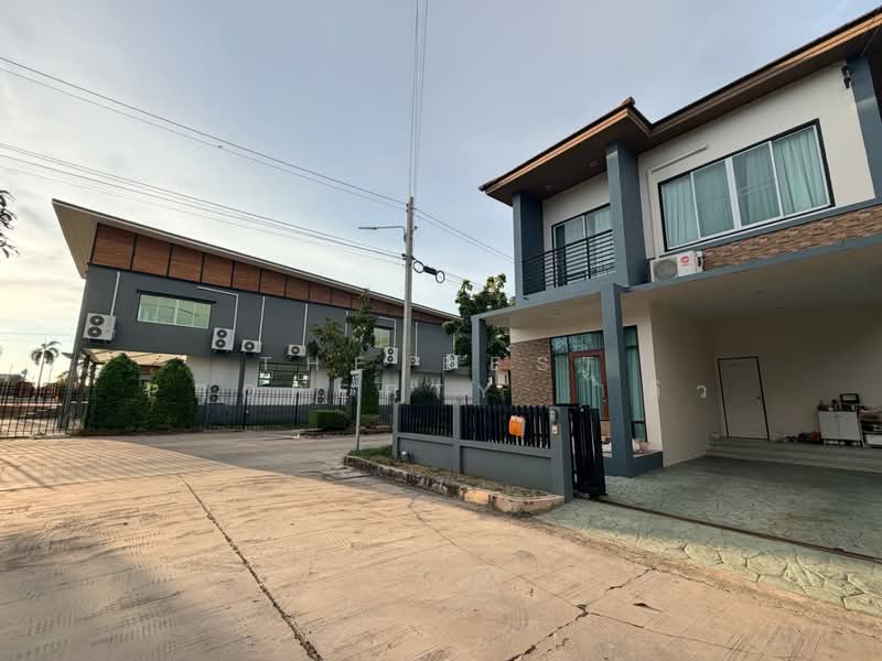 Arinsiri Country Hill, Chon Buri (Pattaya), Huai Kapi, Muang Chon Buri, Chon Buri (Pattaya), 3 Bedrooms, 120 sqm, Townhouse For Sale, by The Best Property   ดิว, 500176659 - DDproperty.com