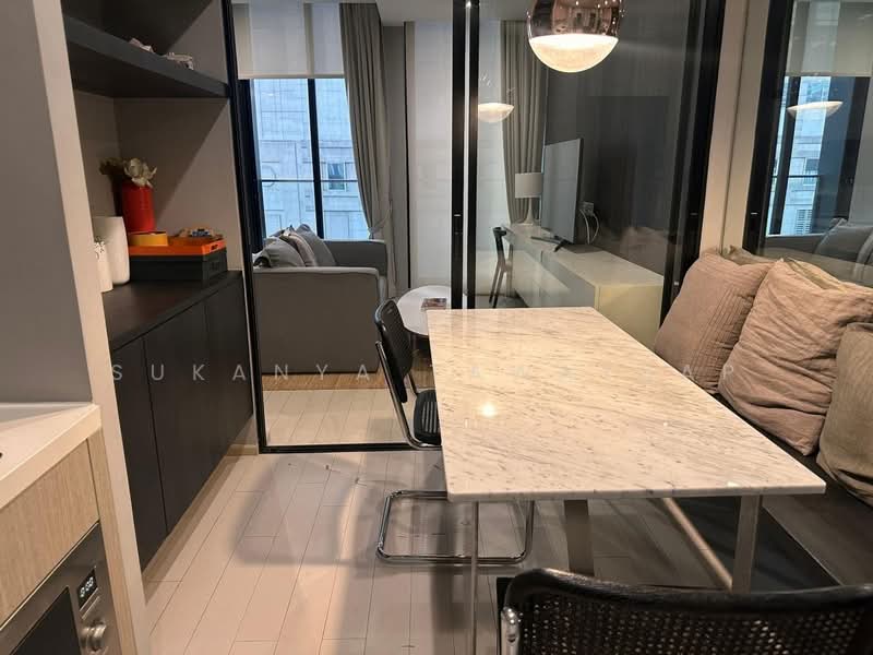 Noble Ploenchit : โนเบิล เพลินจิต, กรุงเทพ, 1035 ถนนเพลินจิต, ลุมพินี, ปทุมวัน, กรุงเทพ, 45 ตร.ม., คอนโด ให้เช่า, โดย Sukanya Tawaysap, 500176661 - DDproperty.com