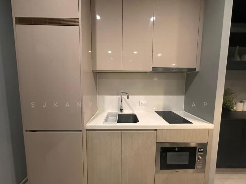 Noble Ploenchit, Bangkok, 1035 Ploenchit  Road, Lumphini, Pathum Wan, Bangkok, 1 Bedroom, 45 sqm, Condo For Rent, by Sukanya Tawaysap, 500176661 - DDproperty.com