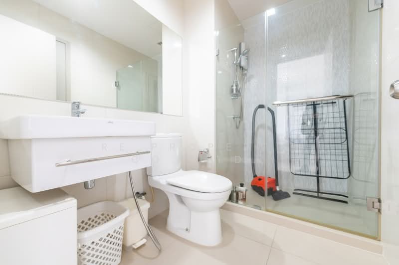 Life Sukhumvit 48, Bangkok, Soi Sukhumvit 48, Phra Kanong, Khlong Toei, Bangkok, 2 Bedrooms, 61 sqm, Condo For Rent, by RE PROPERTY CO.,LTD., 500176690 - DDproperty.com