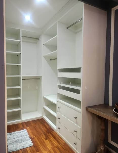 ทำเล BTS ช่องนนทรี รีโนเวทใหม่ ให้เช่าทาวน์โฮม 4 ชั้น ม.การ์เด้นท์เฮ้าส์ บ้านสวย เฟอร์ครบ พร้อมอยู่, Bangkok, นนทรี, Chong Nonsi, Yan Nawa, Bangkok, 5 Bedrooms, 400 sqm, Townhouse For Rent, by บุษบา รัตนวงษ์ชัย, 500176692 - DDproperty.com