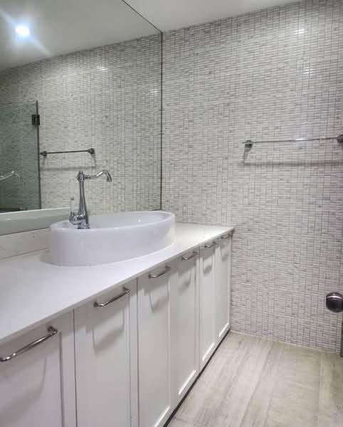 ทำเล BTS ช่องนนทรี รีโนเวทใหม่ ให้เช่าทาวน์โฮม 4 ชั้น ม.การ์เด้นท์เฮ้าส์ บ้านสวย เฟอร์ครบ พร้อมอยู่, Bangkok, นนทรี, Chong Nonsi, Yan Nawa, Bangkok, 5 Bedrooms, 400 sqm, Townhouse For Rent, by บุษบา รัตนวงษ์ชัย, 500176692 - DDproperty.com