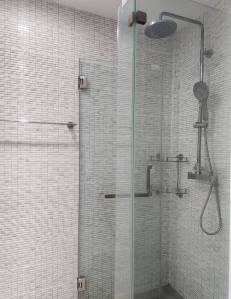 ทำเล BTS ช่องนนทรี รีโนเวทใหม่ ให้เช่าทาวน์โฮม 4 ชั้น ม.การ์เด้นท์เฮ้าส์ บ้านสวย เฟอร์ครบ พร้อมอยู่, Bangkok, นนทรี, Chong Nonsi, Yan Nawa, Bangkok, 5 Bedrooms, 400 sqm, Townhouse For Rent, by บุษบา รัตนวงษ์ชัย, 500176692 - DDproperty.com