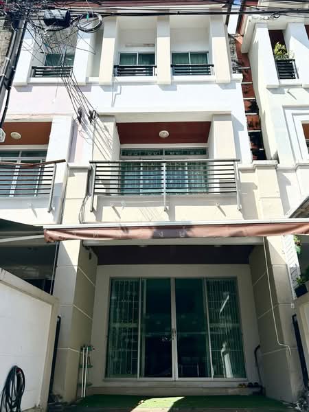 Baan Klang Muang The Paris Rama 9-Ramkamhaeng, Bangkok, Krungthep Kreetha Road, Hua Mak, Bang Kapi, Bangkok, 3 Bedrooms, 180 sqm, Townhouse For Rent, by บุษบา รัตนวงษ์ชัย, 500176695 - DDproperty.com