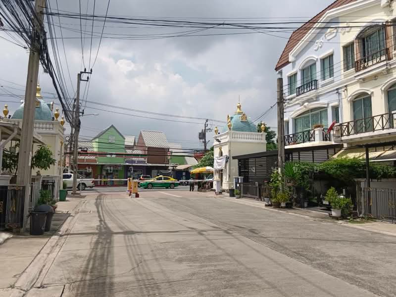 Baan Klang Muang The Paris Rama 9-Ramkamhaeng, Bangkok, Krungthep Kreetha Road, Hua Mak, Bang Kapi, Bangkok, 3 Bedrooms, 180 sqm, Townhouse For Rent, by บุษบา รัตนวงษ์ชัย, 500176695 - DDproperty.com