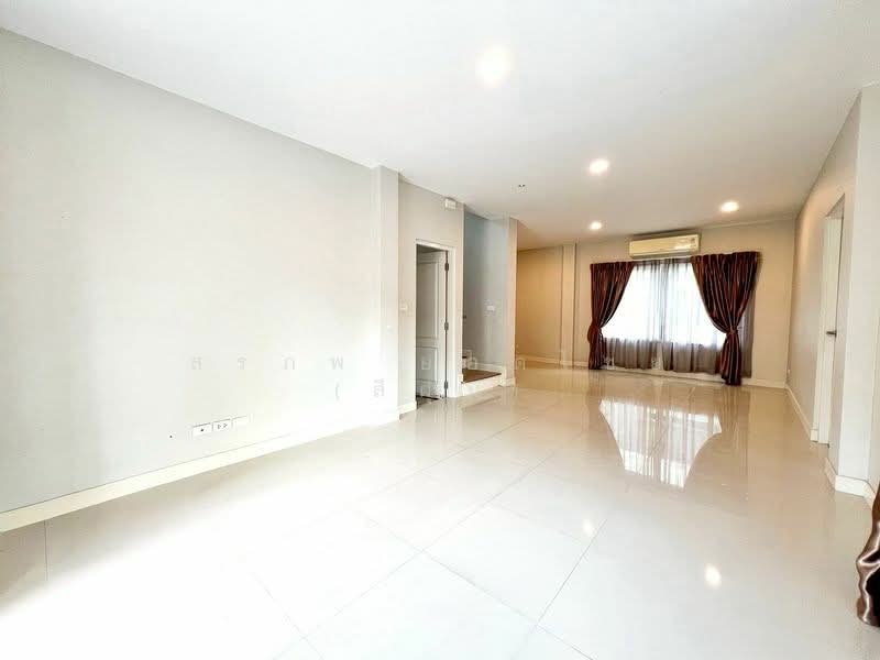 Centro Prachauthit 90 : เซนโทร ประชาอุทิศ 90, สมุทรปราการ, ซอย ประชาสามัคคี, บ้านคลองสวน, พระสมุทรเจดีย์, สมุทรปราการ, 175 ตร.ม., บ้านเดี่ยว ขาย, โดย สรภพ ยอดไชย (สีฝุ่น), 500176700 - DDproperty.com