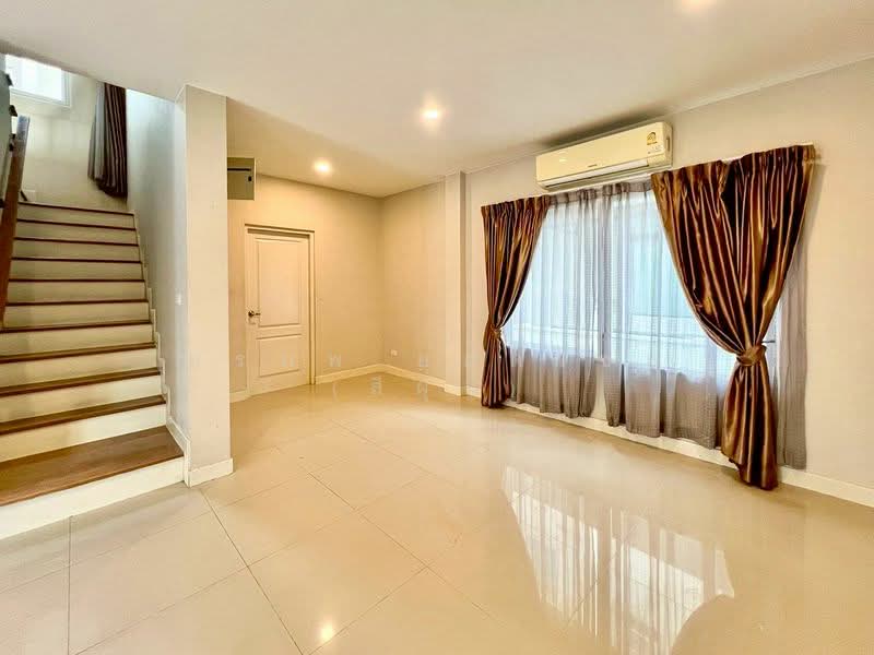 Centro Prachauthit 90 : เซนโทร ประชาอุทิศ 90, สมุทรปราการ, ซอย ประชาสามัคคี, บ้านคลองสวน, พระสมุทรเจดีย์, สมุทรปราการ, 175 ตร.ม., บ้านเดี่ยว ขาย, โดย สรภพ ยอดไชย (สีฝุ่น), 500176700 - DDproperty.com