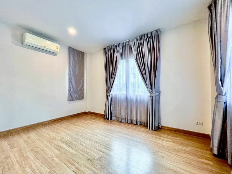 Centro Prachauthit 90 : เซนโทร ประชาอุทิศ 90, สมุทรปราการ, ซอย ประชาสามัคคี, บ้านคลองสวน, พระสมุทรเจดีย์, สมุทรปราการ, 175 ตร.ม., บ้านเดี่ยว ขาย, โดย สรภพ ยอดไชย (สีฝุ่น), 500176700 - DDproperty.com