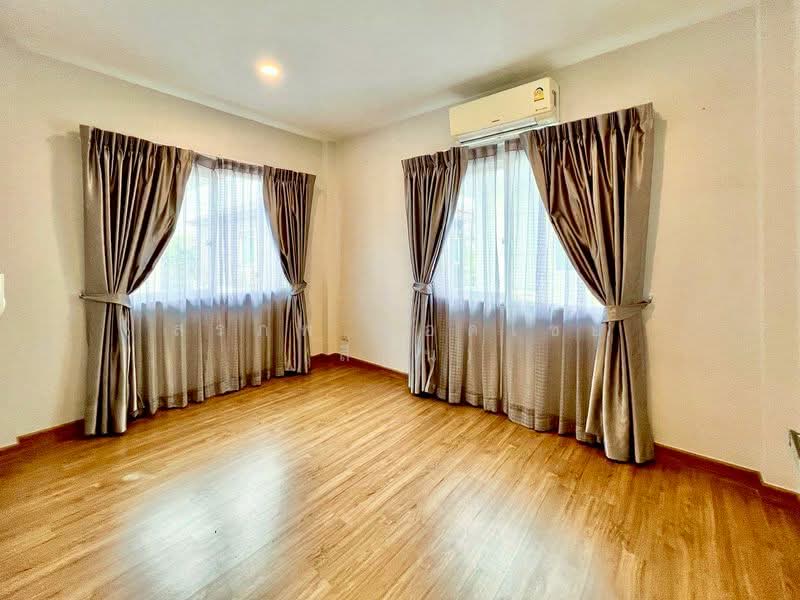 Centro Prachauthit 90, Samut Prakan, Soi Pracha Samakkee, Ban Khlong Suan, Phra Samut Jadee, Samut Prakan, 4 Bedrooms, 175 sqm, Single Detached House For Sale, by สรภพ ยอดไชย (สีฝุ่น), 500176700 - DDproperty.com