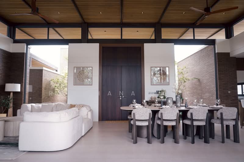 H118-HKT: Luxury 4-Bedroom Pool Villa for Sale in Choeng Thale, Phuket, Phuket, Choeng Thale, Thalang, Phuket, 4 Bedrooms, 473 sqm, Villa For Sale, by Runchana Ball, 500176716 - DDproperty.com