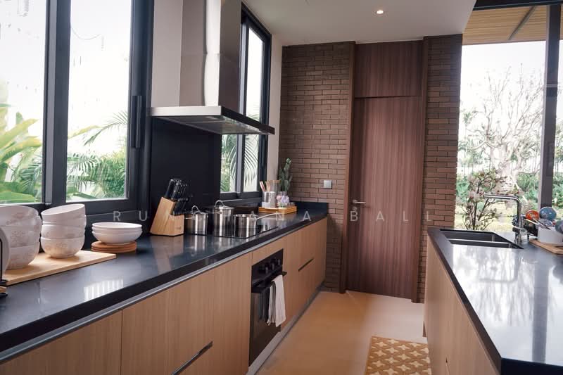 H118-HKT: Luxury 4-Bedroom Pool Villa for Sale in Choeng Thale, Phuket, ภูเก็ต, เชิงทะเล, ถลาง, ภูเก็ต, 473 ตร.ม., วิลล่า ขาย, โดย Runchana Ball, 500176716 - DDproperty.com