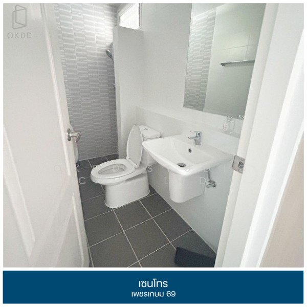 Centro Phetkasem 69, Bangkok, 68 26 Liap Khlong Phasi Charoen Fang Nuea 20, Nong Kham, Nong Khaem, Bangkok, 4 Bedrooms, 200 sqm, Townhouse For Sale, by OKDD STUDIO Co., Ltd., 500176725 - DDproperty.com