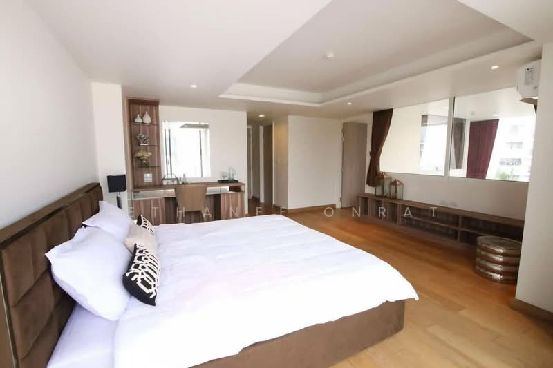 Downtown Forty Nine, Bangkok, Sukhumvit 39 Road, Khlong Tan Nua, Watthana, Bangkok, 3 Bedrooms, 133 sqm, Condo For Rent, by Methanee Onrat, 500176761 - DDproperty.com