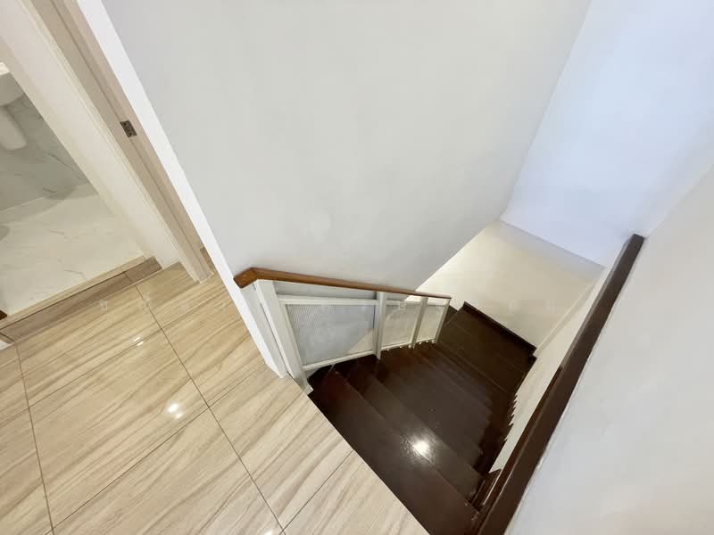 Baan Rin Thong Lamlukka, Pathum Thani, Khu Khot, Lam Luk Ka, Pathum Thani, 2 Bedrooms, 120 sqm, Townhouse For Sale, by Chanicha Settha-amorn, 500176776 - DDproperty.com