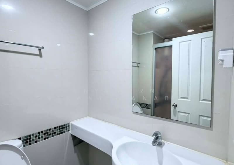 Lumpini Park Riverside Rama 3, Bangkok, 4 Rama 3 Road, Bang Pong Pang, Yan Nawa, Bangkok, 1 Bedroom, 33 sqm, Condo For Rent, by Anyaporn Srikanlayanabut, 500176795 - DDproperty.com