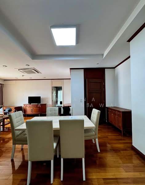 The Bangkok Sukhumvit 43, Bangkok, Soi Sukhumvit 43, Khlong Tan Nua, Watthana, Bangkok, 2 Bedrooms, 114 sqm, Condo For Rent, by Ratana Chatthinawat, 500176817 - DDproperty.com